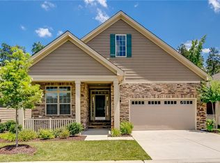 3 Pitlockry Pl, Greensboro, NC 27407