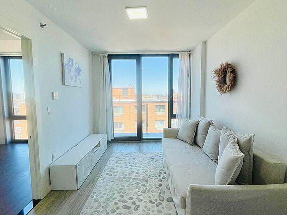 5th image of 144-27 Sanford Ave #8B