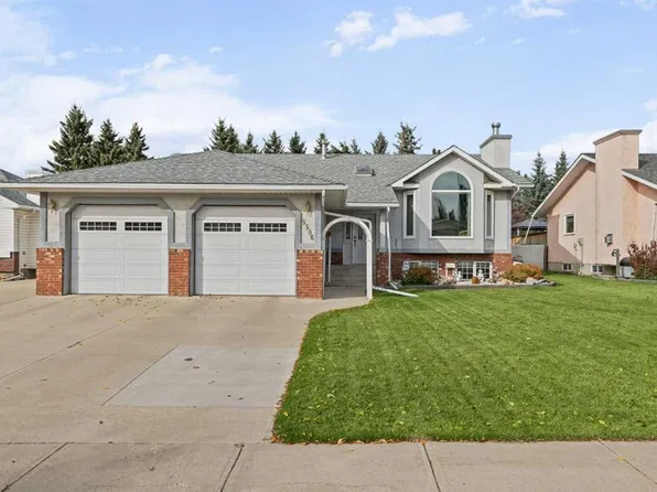 5506 S Silverthorn Rd, Olds, AB T4H 1C2