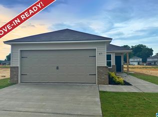871 Lora Ln, Odenville, AL 35120