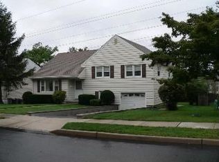 40 Luisser St, Clifton, NJ 07012