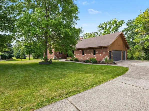 20151 W White Tail Ct, Elwood, IL 60421