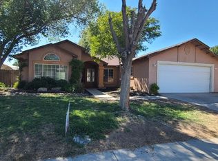 1134 Colombard Dr, Madera, CA 93637
