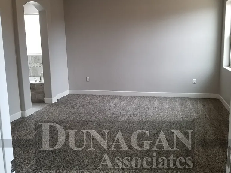 401 Baler Ln — Photo 7