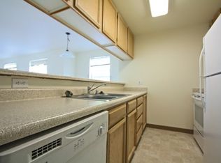 2010 S Main St APT 202, Seattle, WA 98144