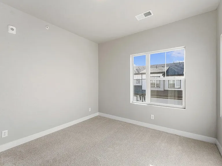 6793 Maple Leaf Dr #202 — Photo 13