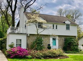 24319 Bruce Rd, Bay Village, OH 44140