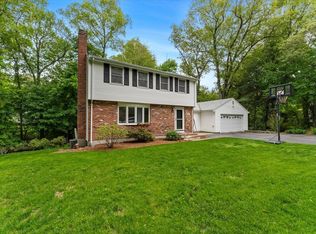 41-A Hunnewell St, Wellesley Hills, MA 02481