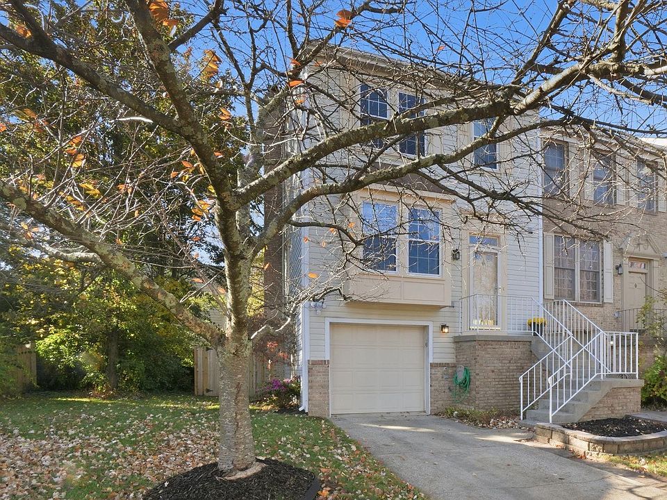 1st image of 711 Herndon Woods Ct
