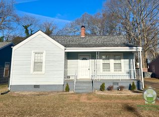 305 Perry Rd, Greenville, SC 29609