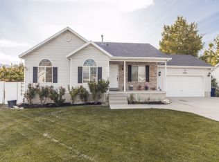 2998 S Hadwen Dr, West Valley City, UT 84128