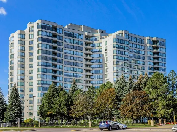 110 Promenade Cir #1106, Vaughan, ON L4J 7W8