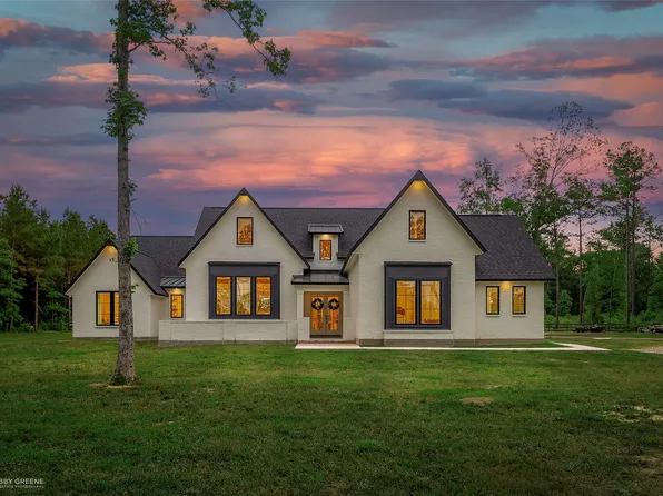 1740 Gravel Point Rd #A, Frierson, LA 71027