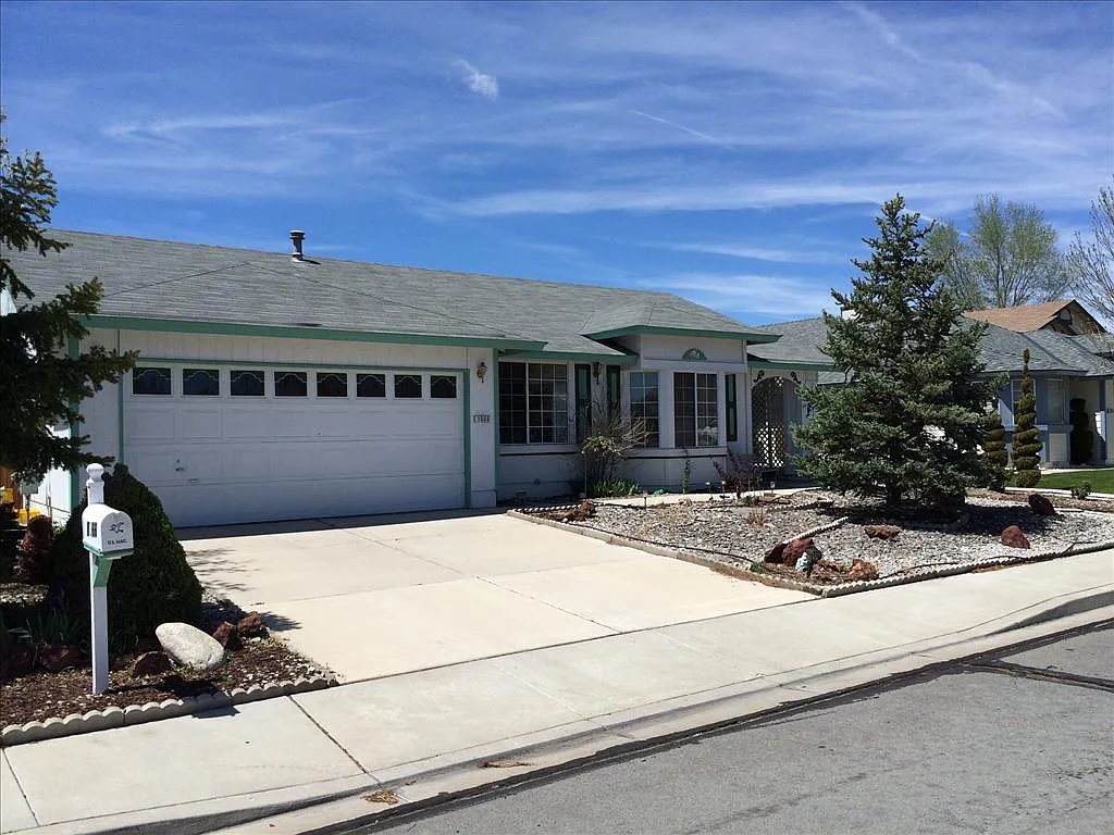 1066 Caboose Ct photo 1