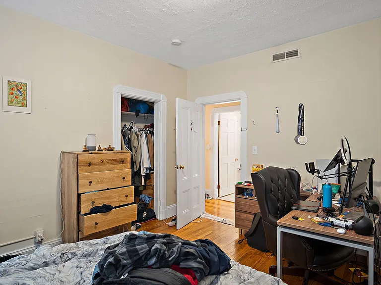 852 Huntington Ave #2A — Photo 9