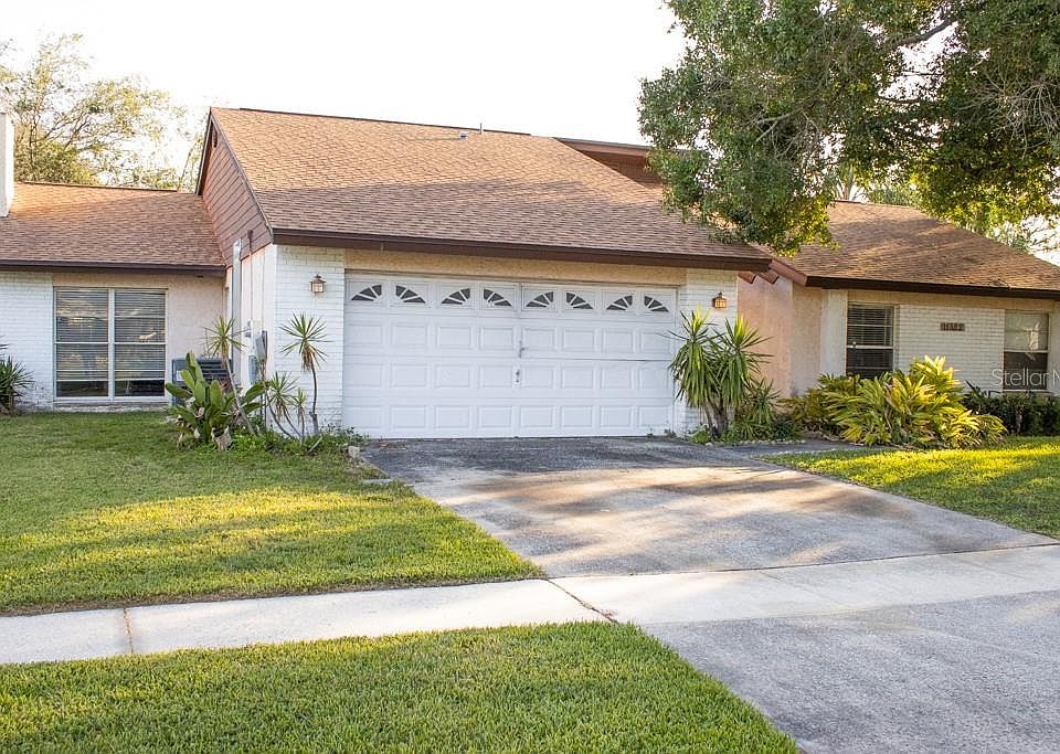 1st image of 11322 Hollyglen Dr