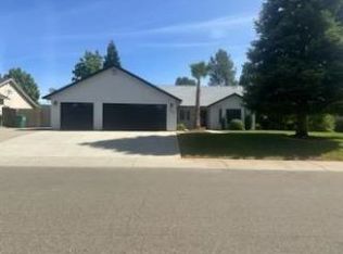 3893 Cambria Dr, Redding, CA 96002