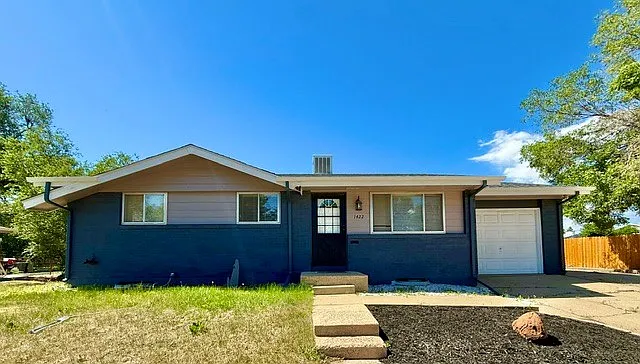1422 W 100th Pl — Photo 1