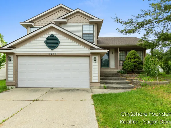 5952 Wind Brook Ave SE, Kentwood, MI 49508