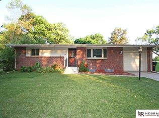 601 W Broadview Dr, Lincoln, NE 68505