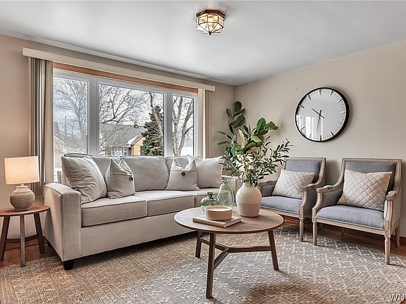 5th image of 21 Addison Ave