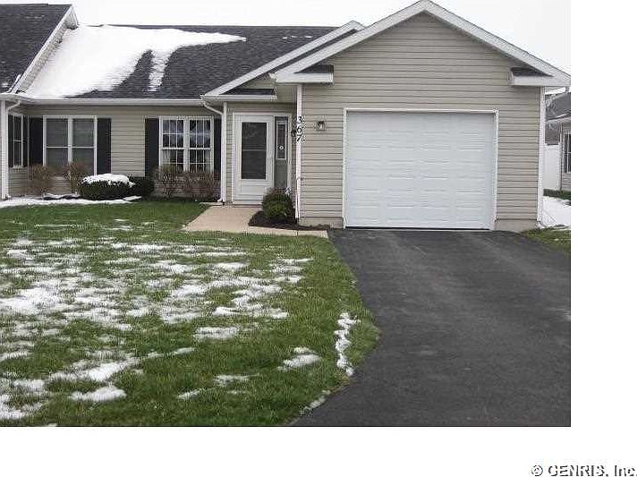 1st image of 367 Walker Dr
