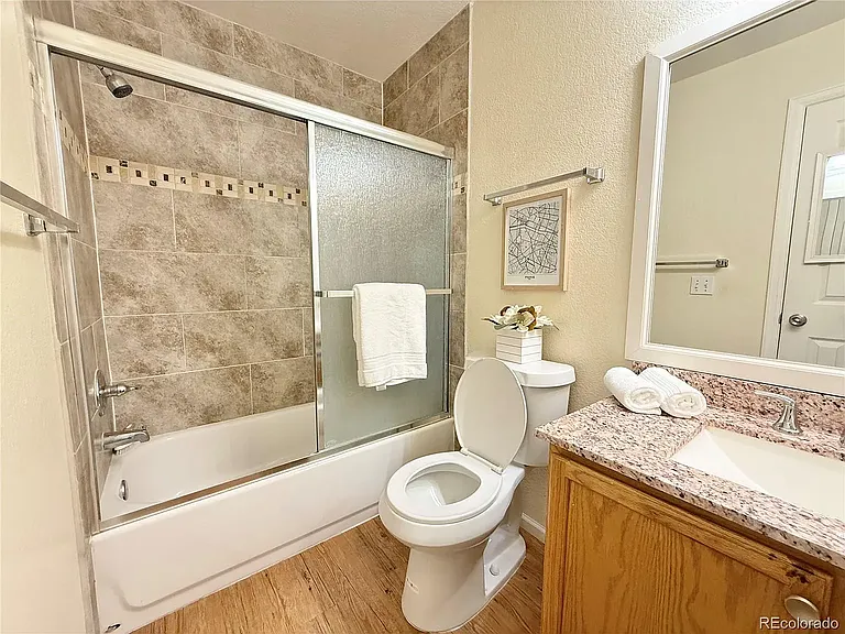 444 S Kittredge St — Photo 11