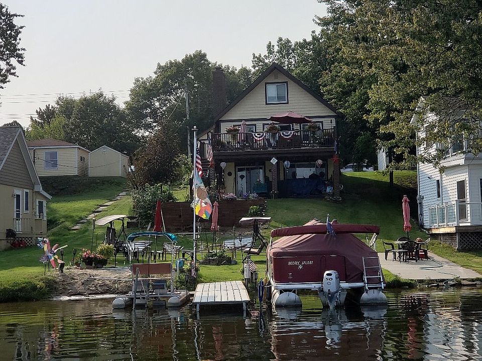 1st image of 12 Lake Shore Dr