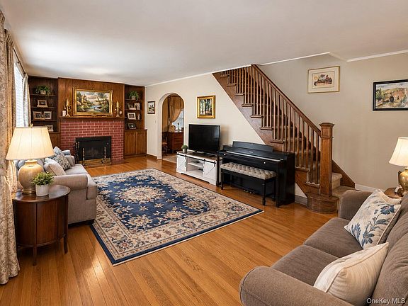 4th image of 1055 Stanton Avenue