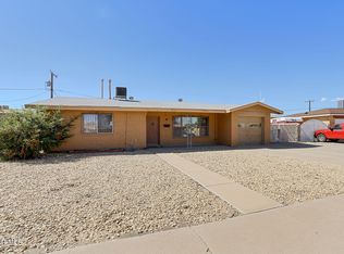 909 Apple Ln, El Paso, TX 79925