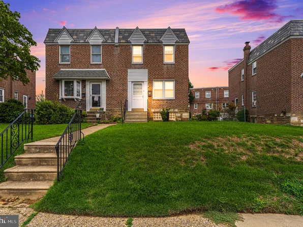 1823 Oakmont St, Philadelphia, PA 19111