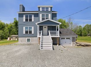 75 Boulder Rd, Lake Ariel, PA 18436