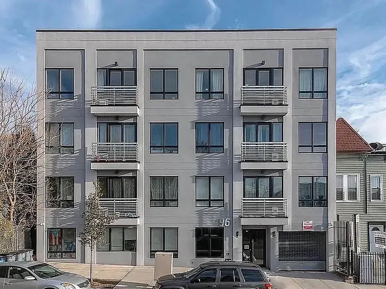 105 Vanderveer St #3C — Photo 6