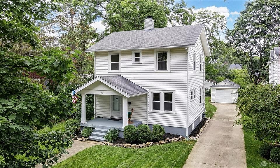 211 Hadley Ave Oakwood Oh 45419 Zillow