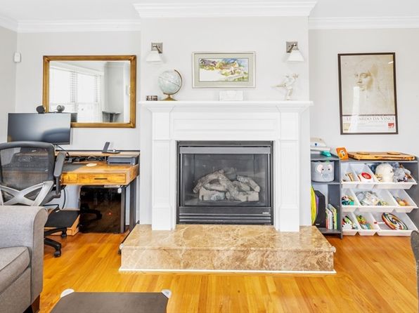 41 Bynner St #41, Jamaica Plain, MA 02130