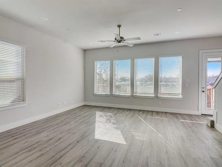 2501 Ascension Blvd — Photo 38