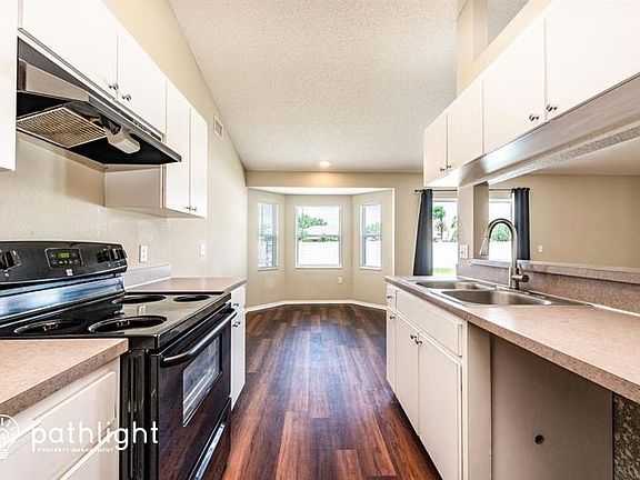 2nd image of 721 Terranova Ave