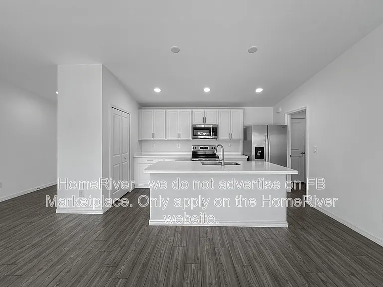 4303 NE 12th Ct — Photo 22