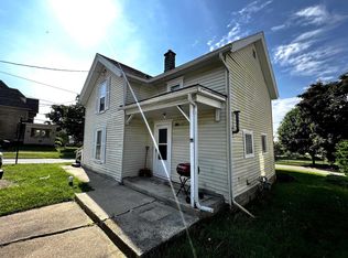 1027 13th Ave, Monroe, WI 53566