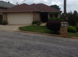 2718 Timberwood Trl, Longview, TX 75605