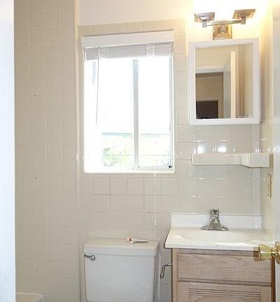 5th image of 333 E Micheltorena St APT 3