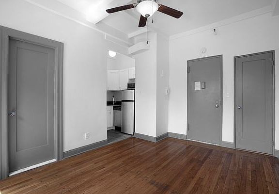 3rd image of 19 W 69th St APT 1102