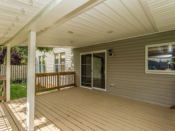 5th image of 11502 Woodview Ct