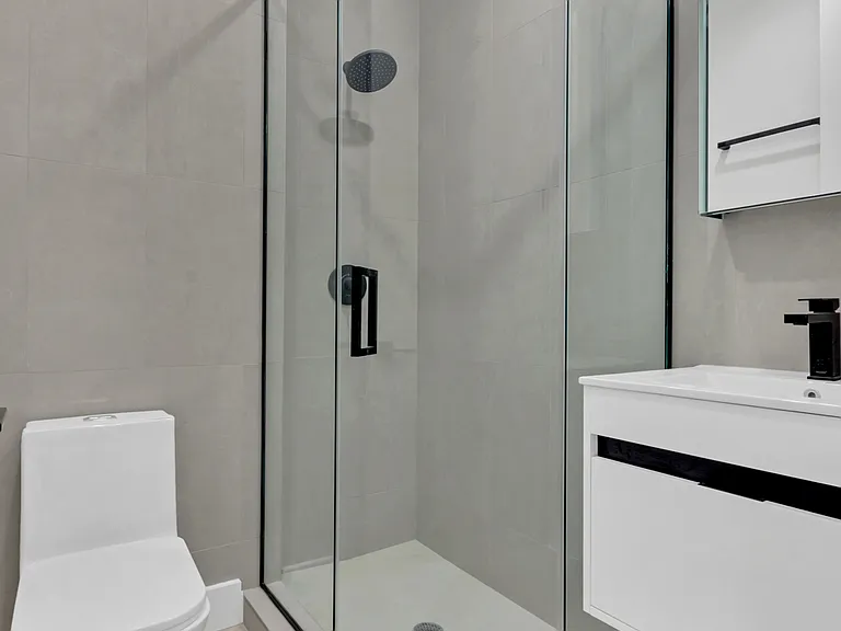 45 2nd Ave #4F — Photo 4