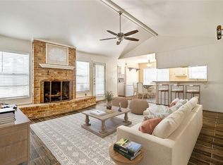 9407 Meadowcroft Dr, Houston, TX 77063