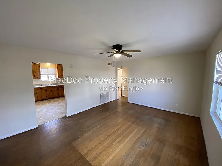 423 Hill St #3 — Photo 6