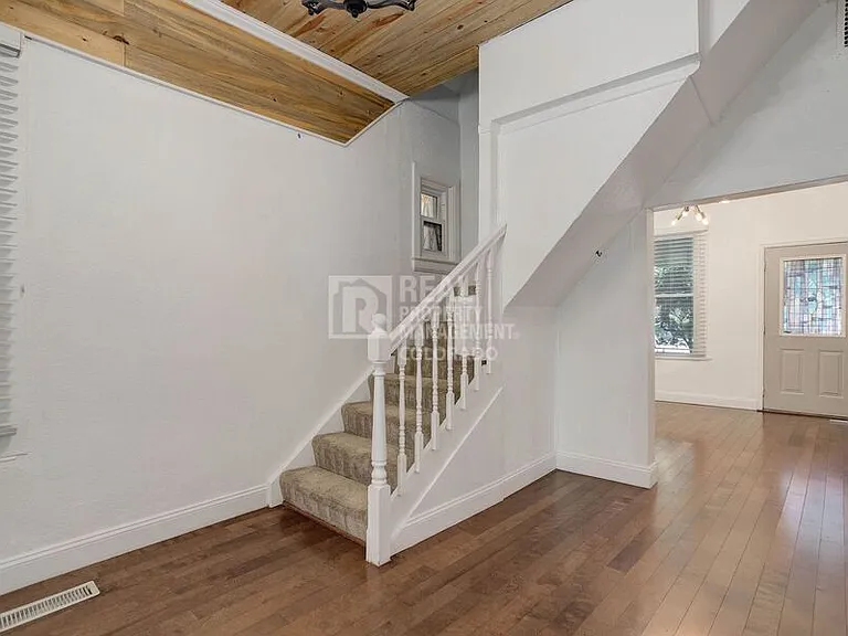 4032 Lipan St — Photo 15