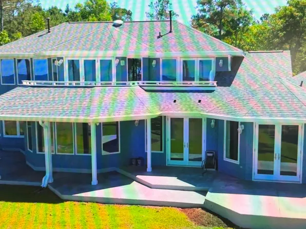 492 Sandy Point Drive, Beaufort, NC 28516
