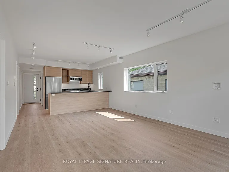 1254 Davenport Rd #4 — Photo 15