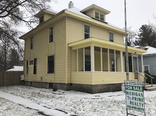 116 N Clay St, Greenville, MI 48838